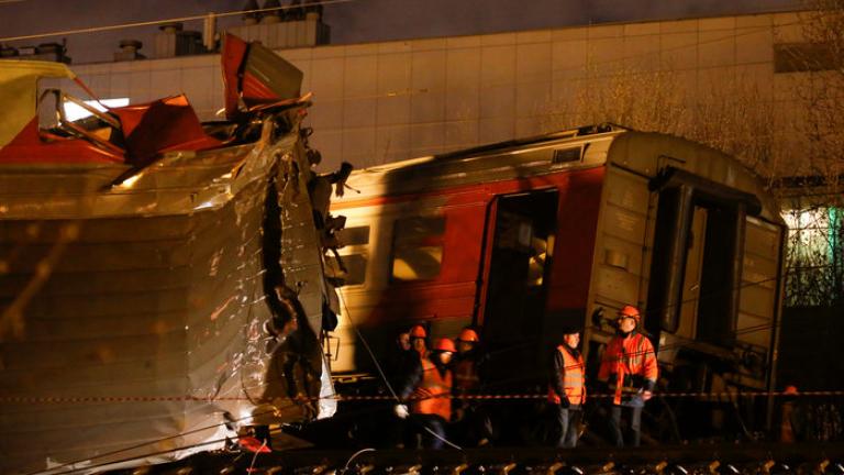 Μόσχα: Σφοδρή σύγκρουση τρένων με τραυματίες (ΦΩΤΟ-ΒΙΝΤΕΟ)