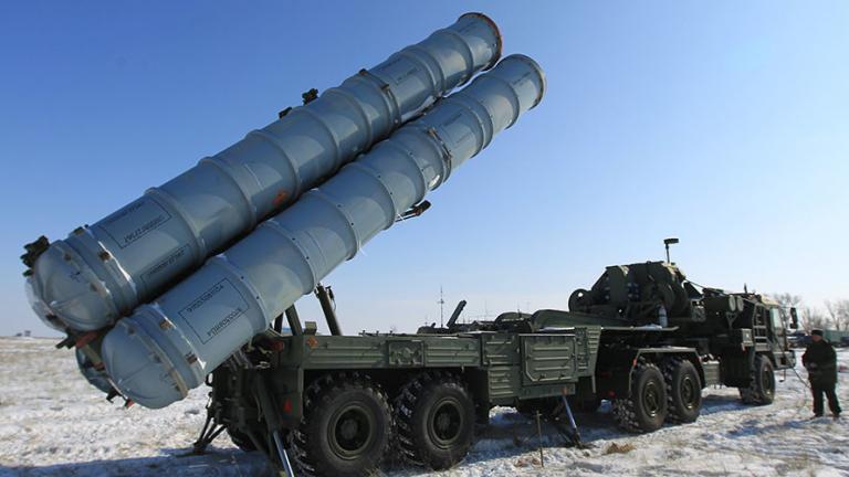 H Ινδία αγοράζει πυραύλους S-400  από τη Ρωσία 