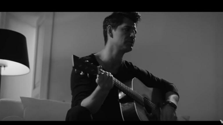 Το νέο τραγούδι του Σάκη Ρουβά που είναι "Ζήτημα Ζωής" (και Θανάτου) να το δείτε!