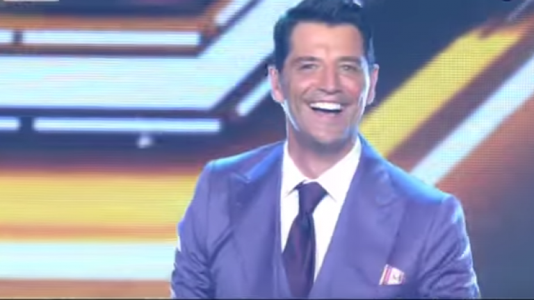 X-Factor: Ο Σάκης Ρουβάς μας καλωσορίζει στα live! 