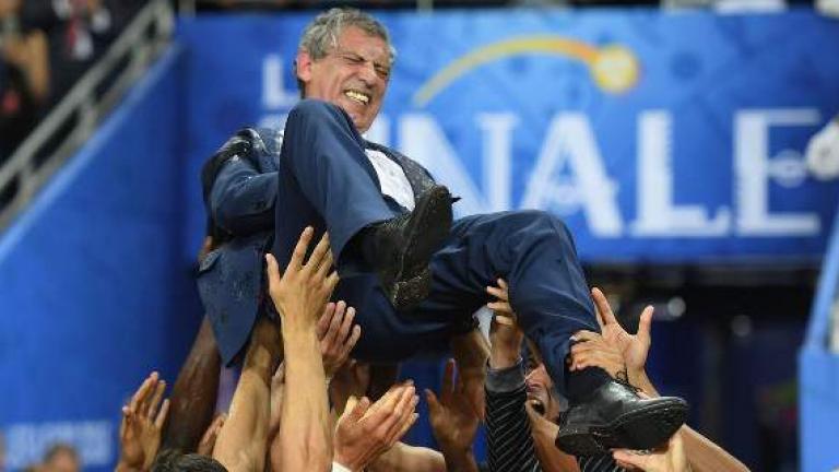 Αφού το σήκωσε ο Σάντος το “τιμημένο” έρχεται να τιμήσει και την Σαντορίνη 