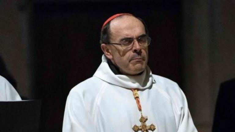 Ιερείς κατηγορούμενοι για σεξουαλική κακοποίηση ανηλίκων