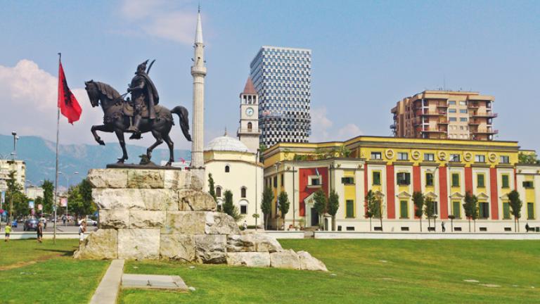 ΥΠ.ΕΞ. για τις πέτρες των Φιλιατών στα Τίρανα: Η Ελλάδα δεν θα ανεχθεί αλυτρωτικές συμπεριφορές της Αλβανίας