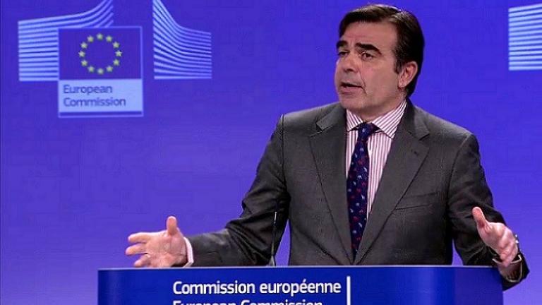 EE: Δεν υπάρχει εναρμονισμένη νομοθεσία σε επίπεδο ΕΕ για τις τηλεοπτικές άδειες