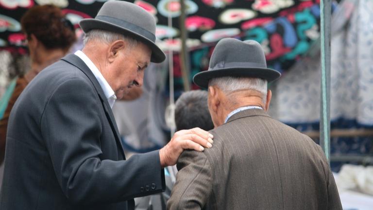 Οι 3 κατηγορίες συνταξιούχων που χάνουν ακόμα και το ΕΚΑΣ