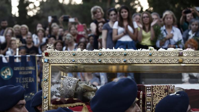 Τα ιερά λείψανα της Αγίας Ισαποστόλου Ελένης στην Αθήνα