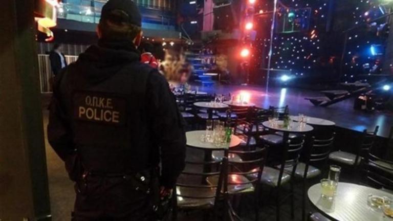 Πυροβολισμοί σε καφετέρια στα Σεπόλια-Ανθρωποκυνηγητό στους γύρω δρόμους