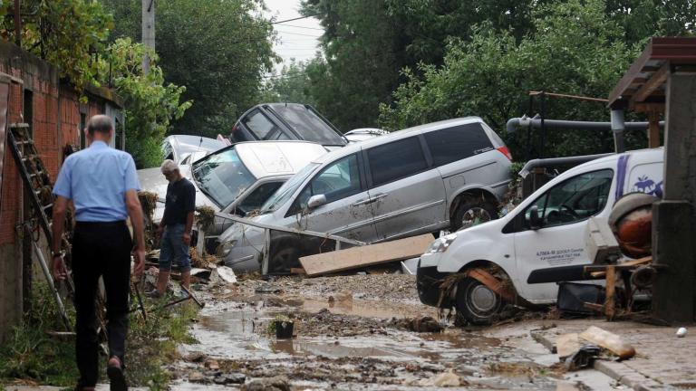 Πνίγονται τα Σκόπια - Τουλάχιστον 21 νεκροί - Δείτε συγκλονιστικές φωτογραφίες