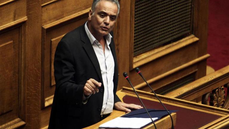 Προαναγγελία για χιλιάδες μονιμοποιήσεις στο Δημόσιο από τον Σκουρλέτη