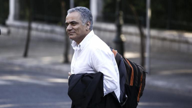 Π. Σκουρλέτης: «Δεν μονιμοποιούμε συμβασιούχους»