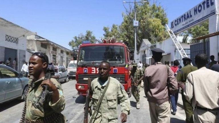 Σομαλία: Τουλάχιστον 13 νεκροί από την επίθεση σε ξενοδοχείο της Μογκαντίσου