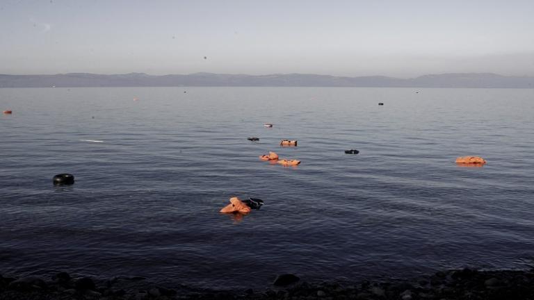 Νέα τραγωδία με εκατοντάδες πρόσφυγες στη Μεσόγειο