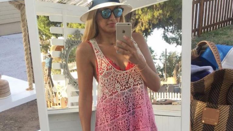 Η Κωνσταντίνα Σπυροπούλου αλά “Baywatch” στην παραλία (ΦΩΤΟ)