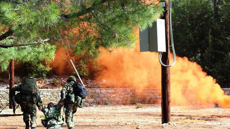 Εντυπωσιακές φωτογραφίες από την εκπαίδευση Εθνοφυλάκων στη Σύμη, παρουσία του Α/ΓΕΣ