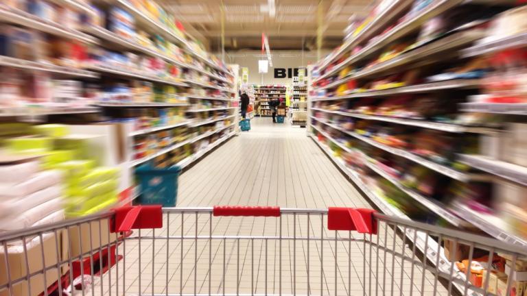 Πτώση της κατανάλωσης έως 15% σε σούπερ μάρκετ, ψωμί, γάλα