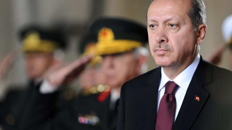 Ο Ερντογάν υπέγραψε τον νόμο για την ανάπτυξη Τούρκων στρατιωτών στο Κατάρ