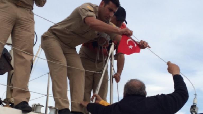 Πρωτοφανές! Η τουρκική ακτοφυλακή κάνει ελέγχους σε ελληνικά σκάφη
