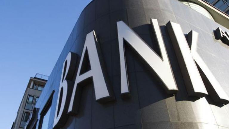 Τα ευρωπαϊκά τεστ αντοχής δεν κατάφεραν να μετριάσουν τις ανησυχίες των επενδυτών για τις τράπεζες, σύμφωνα με αναλυτές