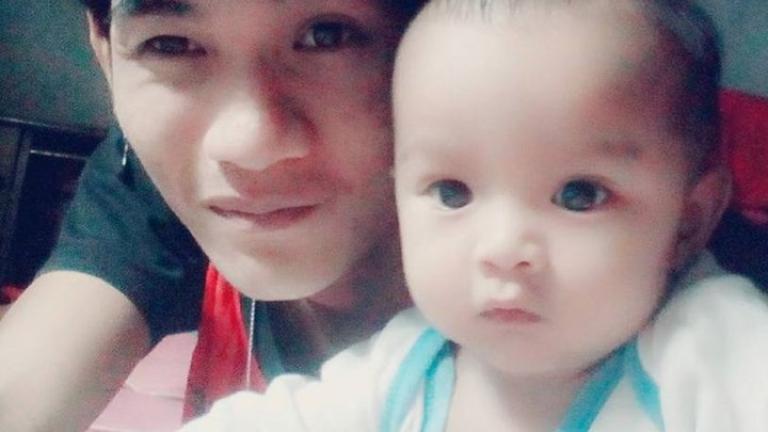Σοκ στην Ταυλάνδη: Σκότωσε το μόλις 11 μηνών κοριτσάκι του σε ζωντανή μετάδοση μέσω Facebook και στη συνέχεια αυτοκτόνησε (ΦΩΤΟ)