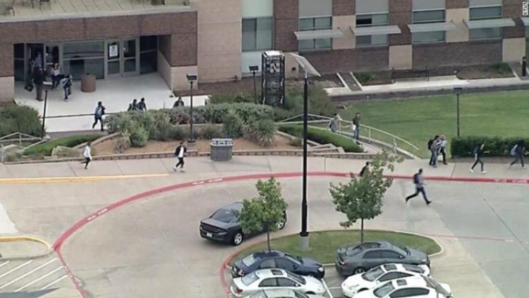 ΗΠΑ: Νεαρός πυροβόλησε και σκότωσε 20χρονη σε κολέγιο στο Τέξας