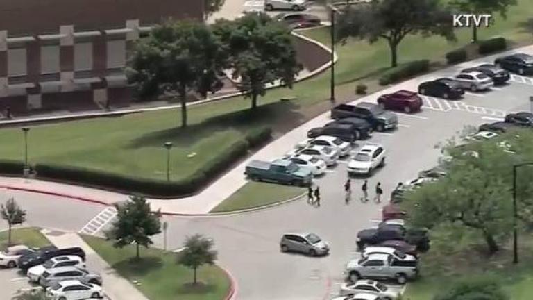 Τέξας: Ένοπλος άνοιξε πυρ μέσα σε κολέγιο-Από θαύμα δεν τραυματίστηκε κανείς (ΒΙΝΤΕΟ)