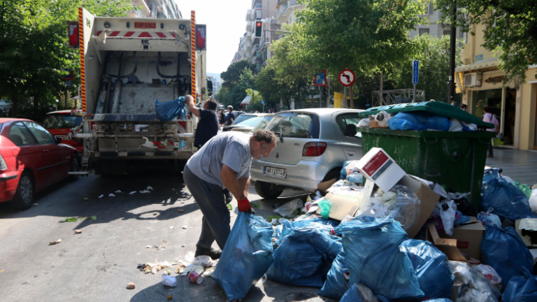 "Παγώνει" η συμφωνία Μπουτάρη με τον ιδιώτη για την αποκομιδή των σκουπιδιών στην Θεσσαλονίκη
