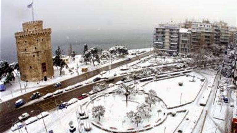 Θεσσαλονίκη: Προβλήματα στη θέρμανση και παροχή ζεστού νερού 9 στα 10 νοικοκυριά που χρησιμοποιούν φυσικό αέριο