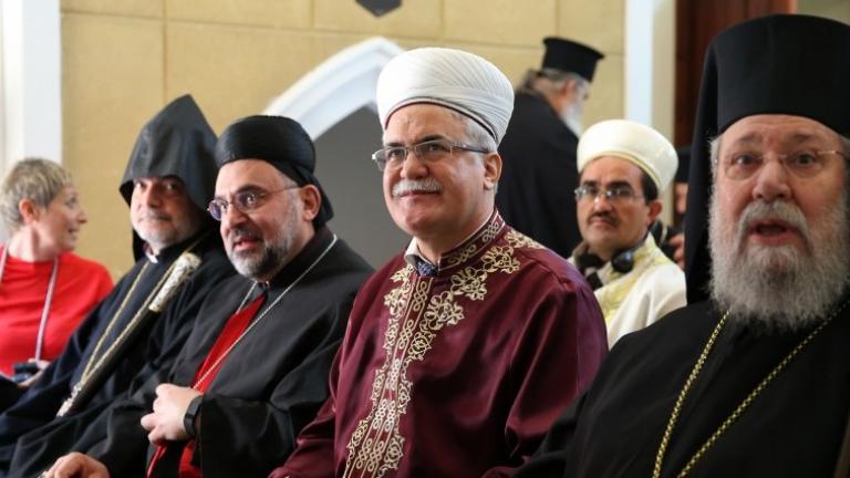 Υπέρ της επανένωσης της Κύπρου και της λήξης του απαράδεκτου status quo οι θρησκευτικοί της ηγέτες
