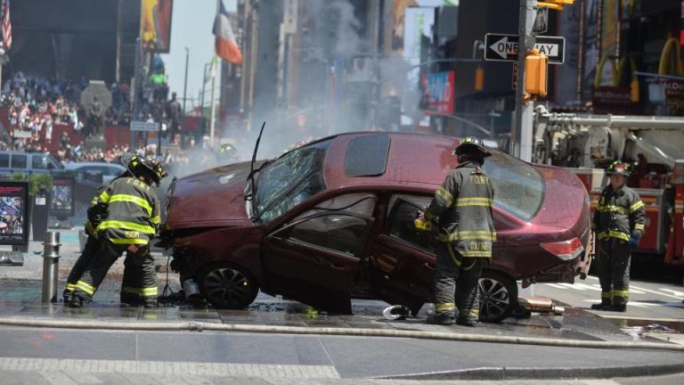 Άκουγε... φωνές ο δράστης στις ΗΠΑ που παρέσυρε 23 πεζούς με το αυτοκίνητό του