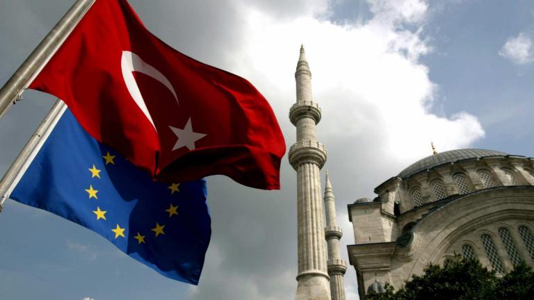Αυστρία: Αδιανόητη η ένταξη αυτής της Τουρκίας στην ΕΕ