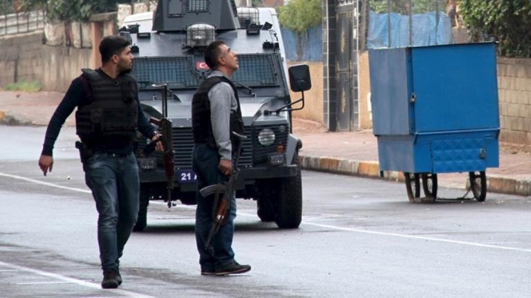 Τουρκία: Οι αρχές προσήγαγαν 1.682 υπόπτους για διασυνδέσεις με τρομοκρατικές οργανώσεις