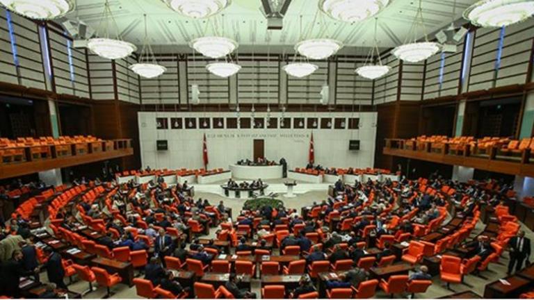 Τούρκος βουλευτής έκανε λόγο για κίνδυνο εμφυλίου και στη συνέχεια παραιτήθηκε