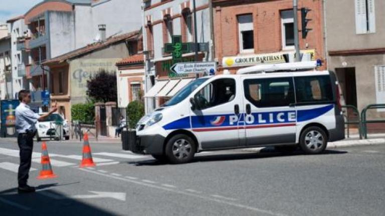 Άνδρας μαχαίρωσε αστυνομικό μέσα σε αστυνομικό τμήμα της Τουλούζης