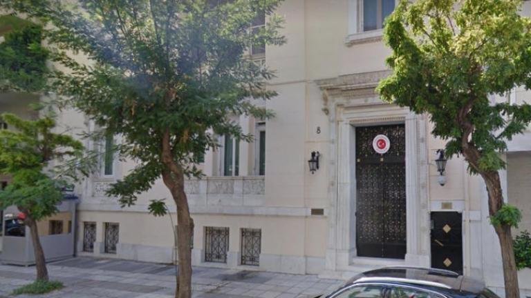 Αγνοούνται δυο ακόλουθοι της στρατιωτικής πρεσβείας στην Ελλάδα 