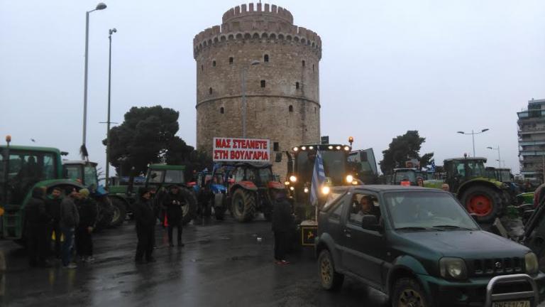 Αγρότες - Μακεδονία: Κλειστά τελωνεία, συμβολικές δράσεις και νέα... μπλόκα