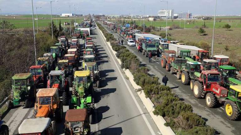 Τρακτέρ από Τρίκαλα και Καρδίτσα στη Νίκαια την Πέμπτη (26/01)