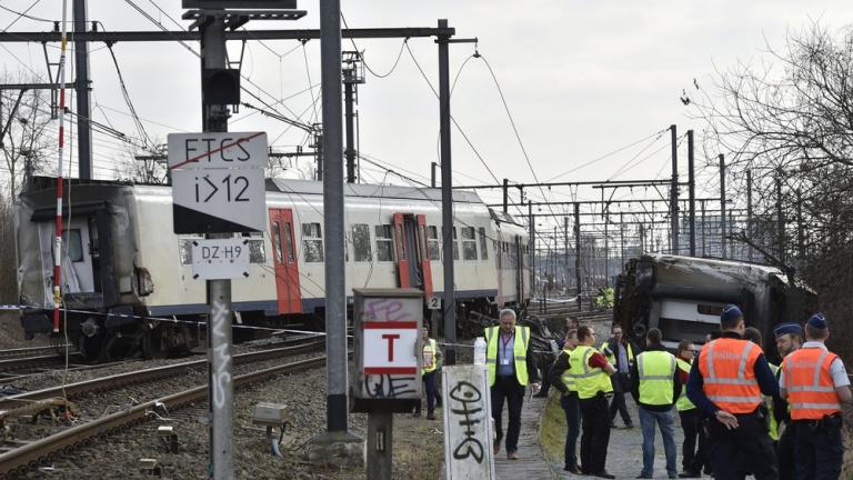 Βέλγιο: Ένας νεκρός και 27 τραυματίες σε εκτροχιασμό τρένου