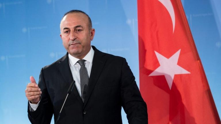 Tσαβούσογλου : Θα καταγγείλουμε τη συμφωνία με την ΕΕ αν δεν αρθεί η υποχρέωση της βίζας για τους Τούρκους πολίτες