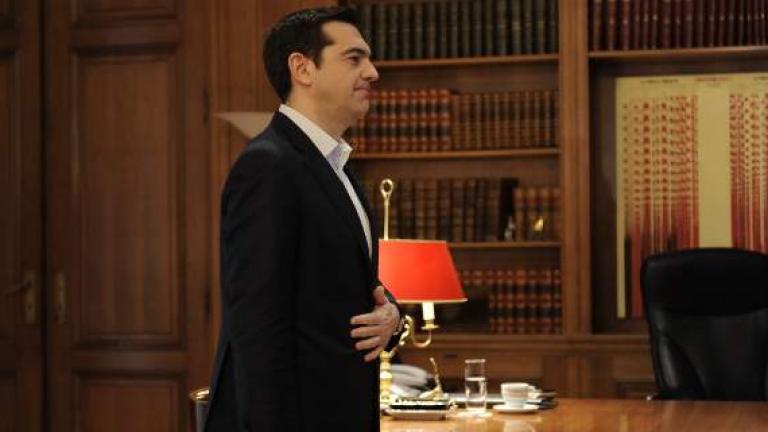 Για το προσφυγικό ζήτημα συζήτησε ο Αλέξης Τσίπρας με τα παιδιά της Γ' τάξης του Μπελλένειου Γυμνασίου της Λέρου