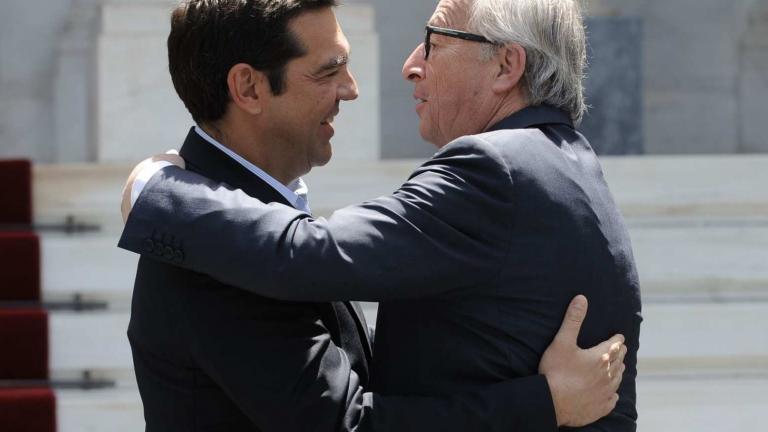 Γιουνκέρ: Η Ελλάδα έχει περάσει έναν σημαντικό κάβο