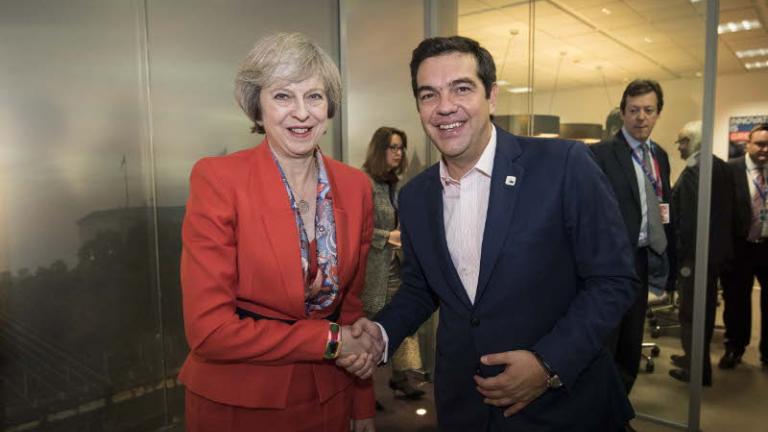 Τηλεφωνική επικοινωνία Αλ. Τσίπρα - Τ. Μέι για το Κυπριακό