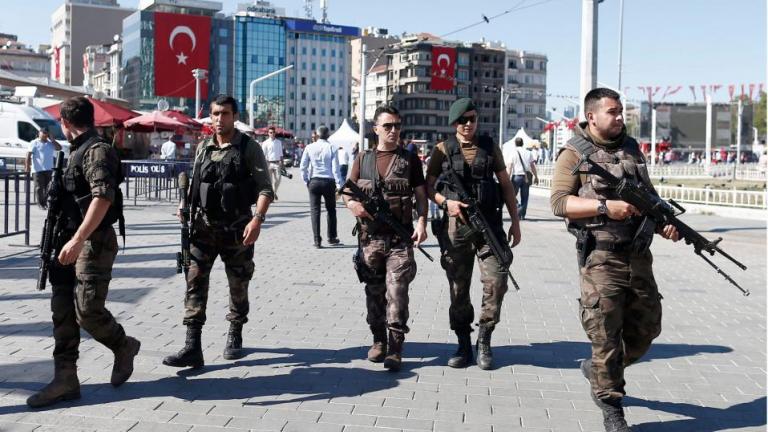 Τουρκία: Εκτέλεσαν στέλεχος του κυβερνώντος κόμματος μέσα στο βενζινάδικο του!