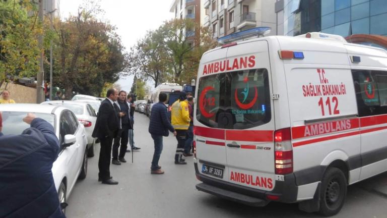 Τρεις τραυματίες από την πιθανή έκρηξη παγιδευμένου δέματος σε συνοικία της Κωνσταντινούπολης