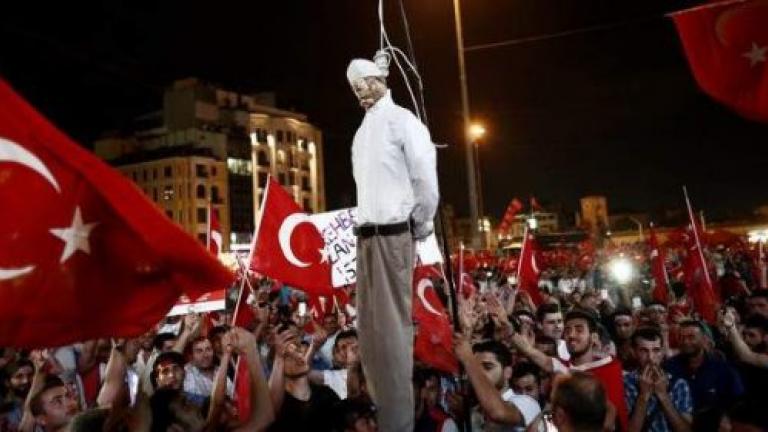 Πραξικόπημα στην Τουρκία: Ανηλεές πογκρόμ-Υπό κράτηση 15.000 και πλέον άνθρωποι
