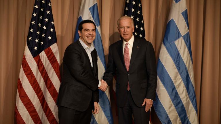 Τέως αντιπρόεδρος των ΗΠΑ.: "Η έξοδος από το ευρώ θα είχε πολύ σοβαρές και μακροχρόνιες συνέπειες για την Ελλάδα και την Ευρώπη-Τι είπε για την ανακάλυψη φυσικού αερίου σε Ελλάδα και Κύπρο-Είμαστε κοντά στη λύση του Κυπριακού