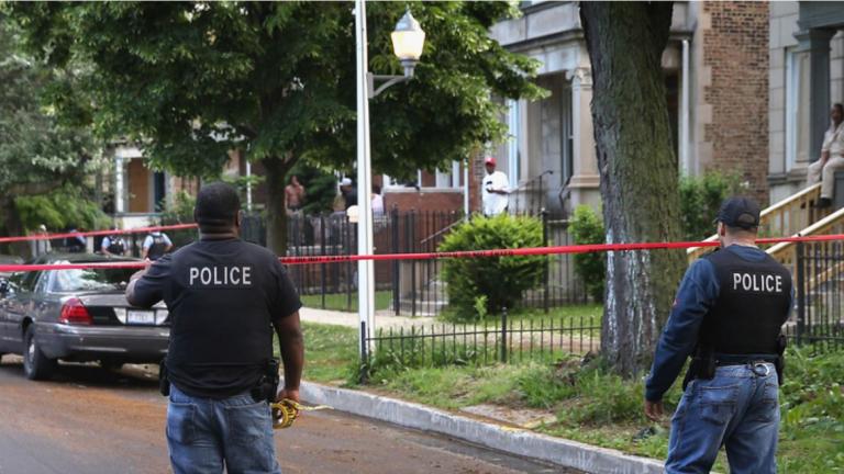 Σικάγο: Τέσσερις νεκροί και δύο τραυματίες από πυροβολισμούς