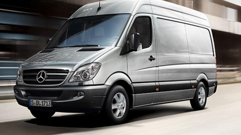 Μετά από ακόμα μία χρονιά ρεκόρ, η Mercedes-Benz Vans θα επενδύσει πάνω από δύο δισεκατομμύρια ευρώ σε νέα προϊόντα και υπηρεσίες