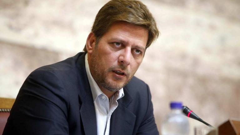 Μ. Βαρβιτσιώτης: Οι βουλευτές του ΣΥΡΙΖΑ επιχειρούν να δικαιολογήσουν την ανθελληνική τους στάση
