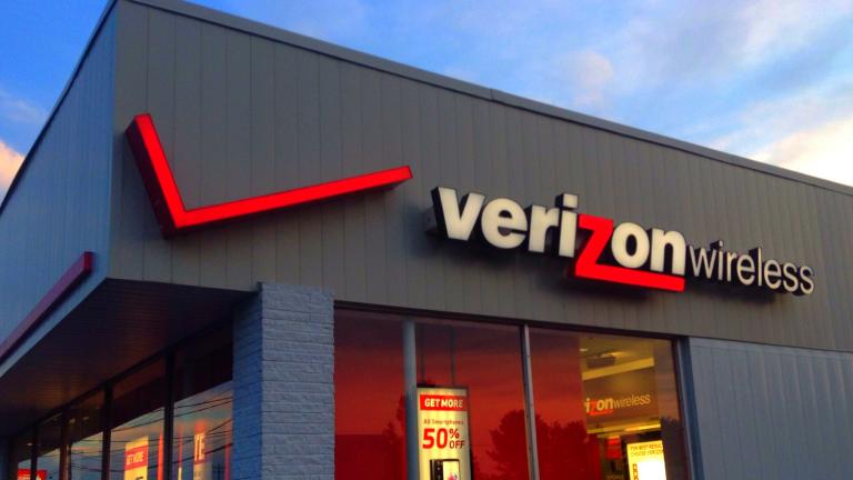 Πωλήθηκε στην Verizon η Yahoo - Ντιλ 4,4 δισ. ευρώ για τους κολοσσούς 