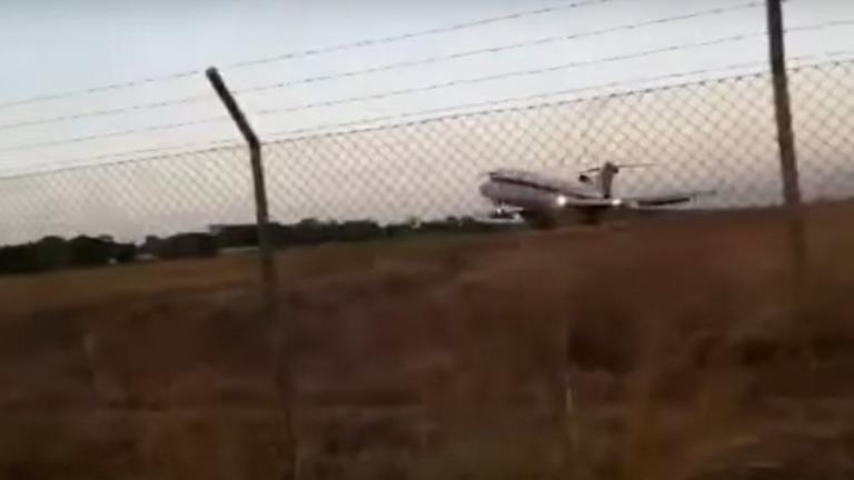 Βίντεο-Σοκ: Αεροπλάνο συντρίβεται μέσα σε λίγα δευτερόλεπτα 